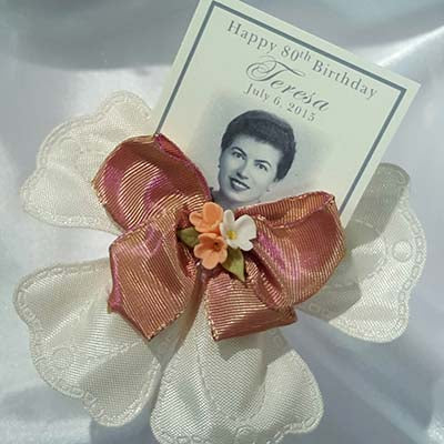 CRF Quadrifogolio Porcelain Flower with Victorian Ribbon Bow + Personalized Photo Card